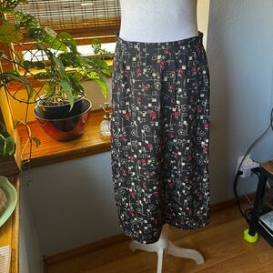 Sag Harbor Black red Floral geometric Midi Skirt P small cottage garden core